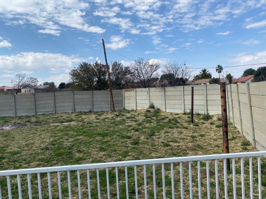 2 Bedroom Property for Sale in Lakeview Free State